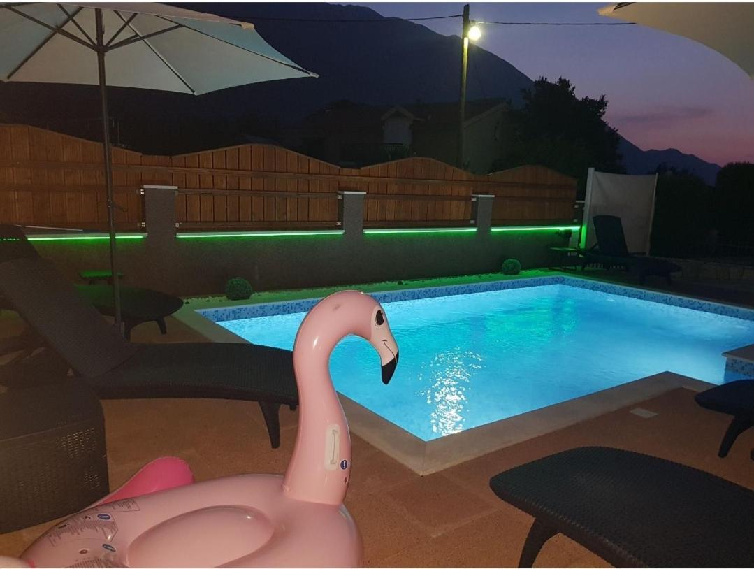 Holiday Home Jass Near Makarska Zagvozd Bagian luar foto