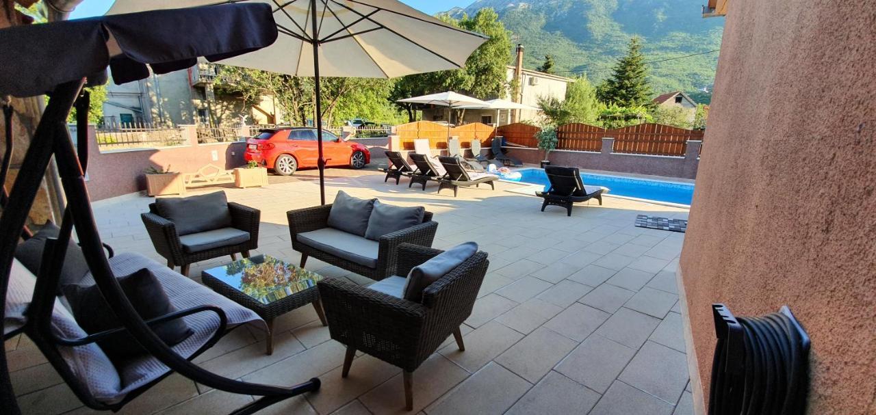 Holiday Home Jass Near Makarska Zagvozd Bagian luar foto
