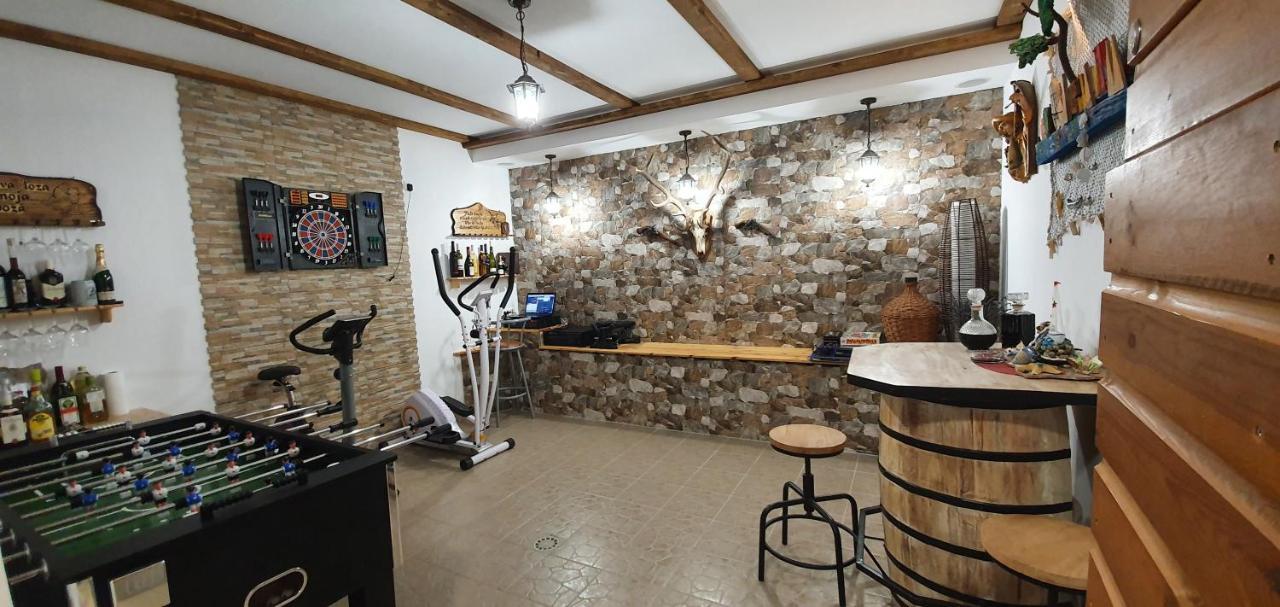 Holiday Home Jass Near Makarska Zagvozd Bagian luar foto